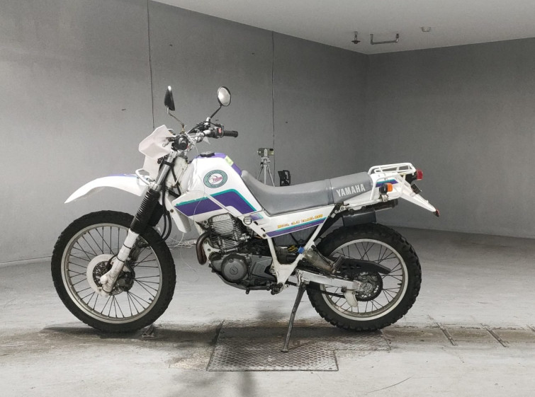 Мотоцикл Yamaha SEROW XT225 с пробегом 20000 km