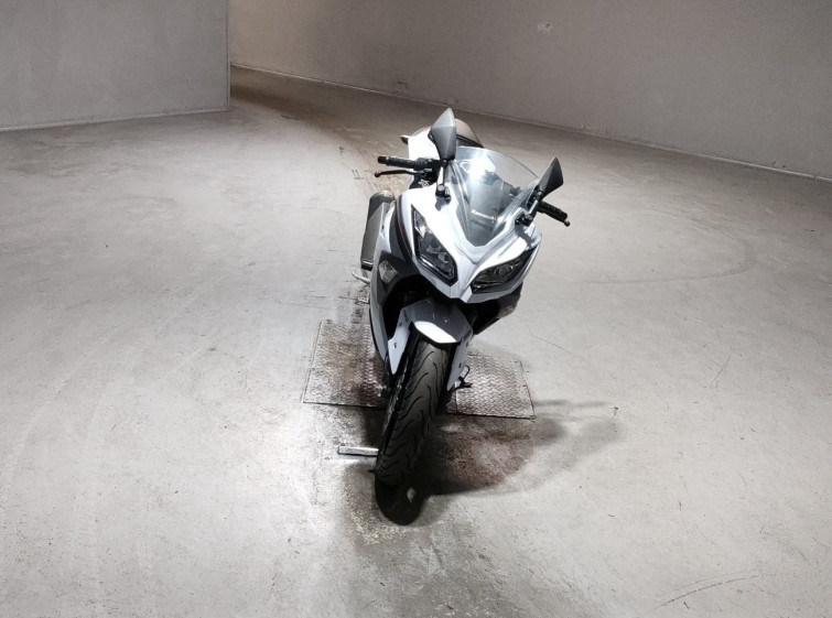 Мотоцикл Kawasaki NINJA250 з пробігом 28895 km