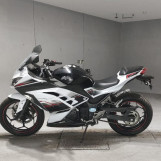 Мотоцикл Kawasaki NINJA250 з пробігом 28895 km