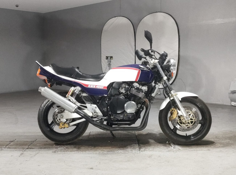 Мотоцикл Honda CB400SFV с пробегом 27424 km