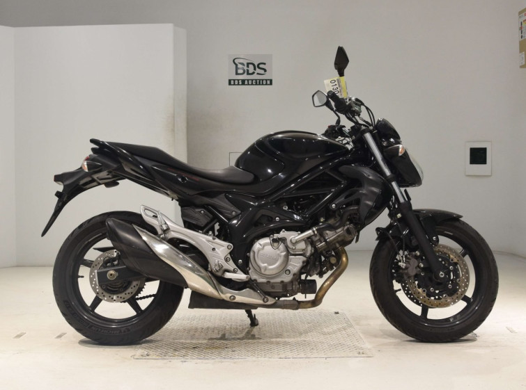 Мотоцикл Suzuki GLADIUS SFV400 з пробігом 36926 km