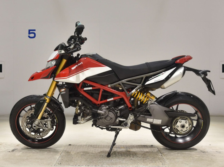 Мотоцикл Ducati HYPERMOTARD 950SP з пробігом 31553 km