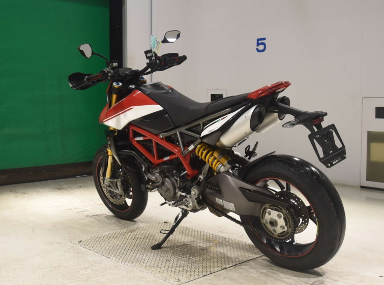 Мотоцикл Ducati HYPERMOTARD 950SP з пробігом 31553 km