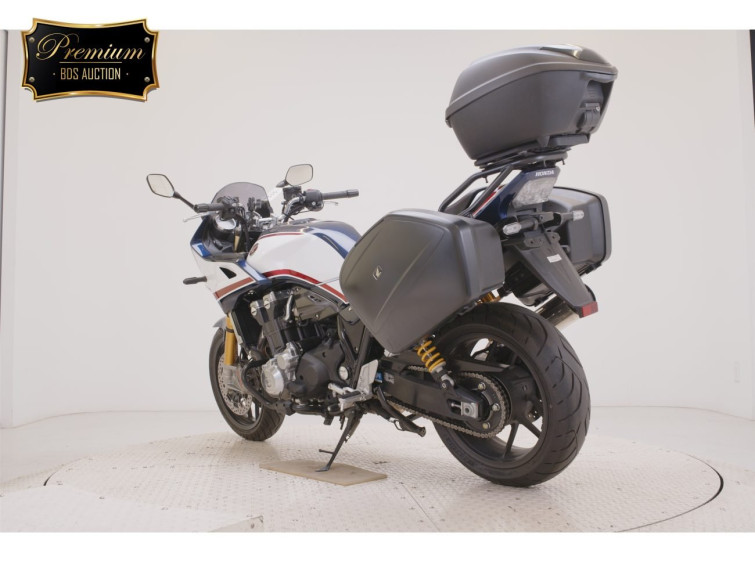 Мотоцикл Honda CB1300SF BOLDOR с пробегом 1827 km