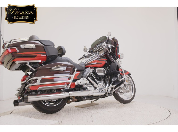Мотоцикл HD ELECTRA GLIDE FLHTKSE1800 с пробегом 13546 km