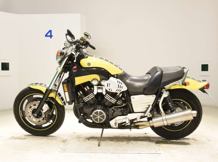 Мотоцикл Yamaha V-MAX1200 с пробегом 39643 km
