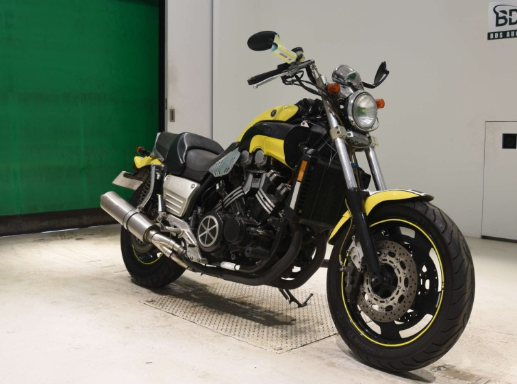 Мотоцикл Yamaha V-MAX1200 с пробегом 39643 km