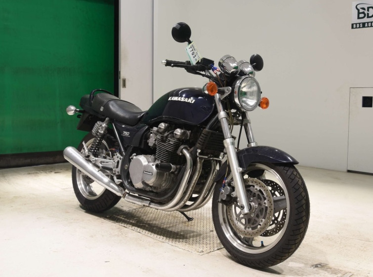 Мотоцикл Kawasaki ZEPHYR750 з пробігом 33321 km