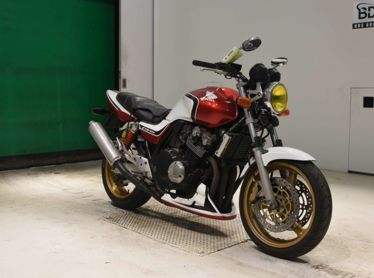 Мотоцикл Honda CB400SFV с пробегом 9329 km