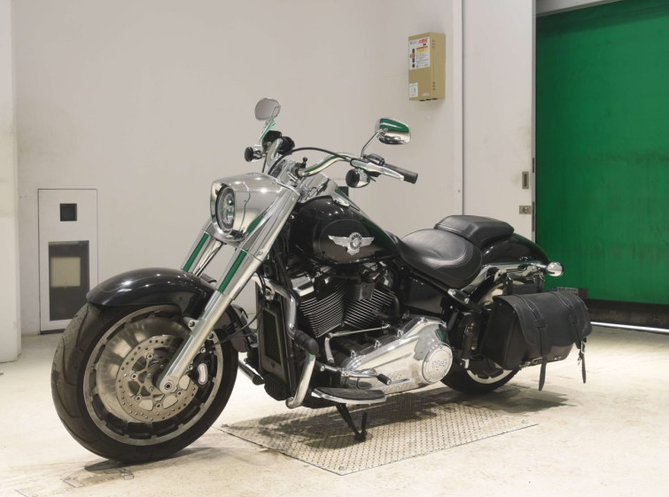 Мотоцикл HD FATBOY FLFBS1868 с пробегом 4572 km