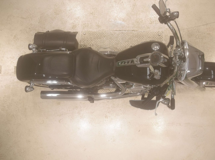 Мотоцикл HD FATBOY FLFBS1868 с пробегом 4572 km