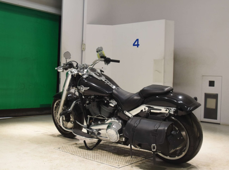 Мотоцикл HD FATBOY FLFBS1868 с пробегом 4572 km