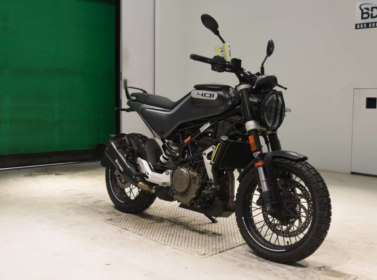 Мотоцикл Husqvarna SVARTPILEN 401 з пробігом 529 km