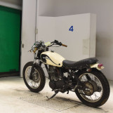 Мотоцикл Yamaha SR400 с пробегом 26857 km