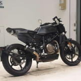 Мотоцикл Husqvarna SVARTPILEN 701 з пробігом 7865 km