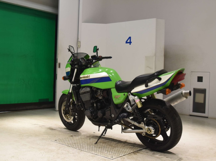 Мотоцикл Kawasaki ZRX1100 с пробегом 23663 km