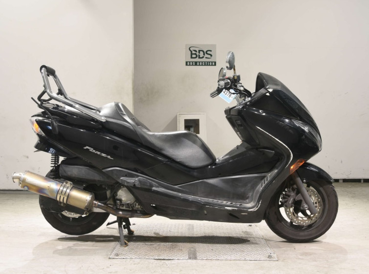 Мотоцикл Honda FORZA Z з пробігом 73704 km