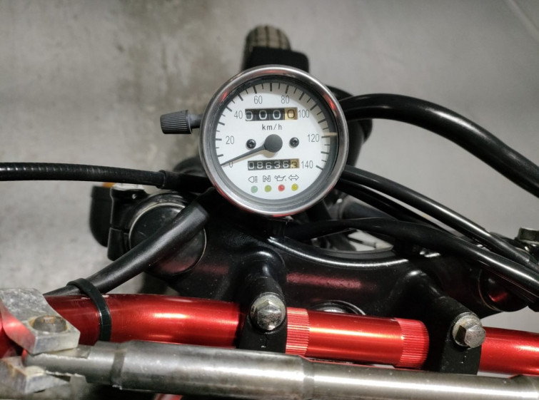 Мотоцикл Kawasaki 250TR с пробегом 8636 km