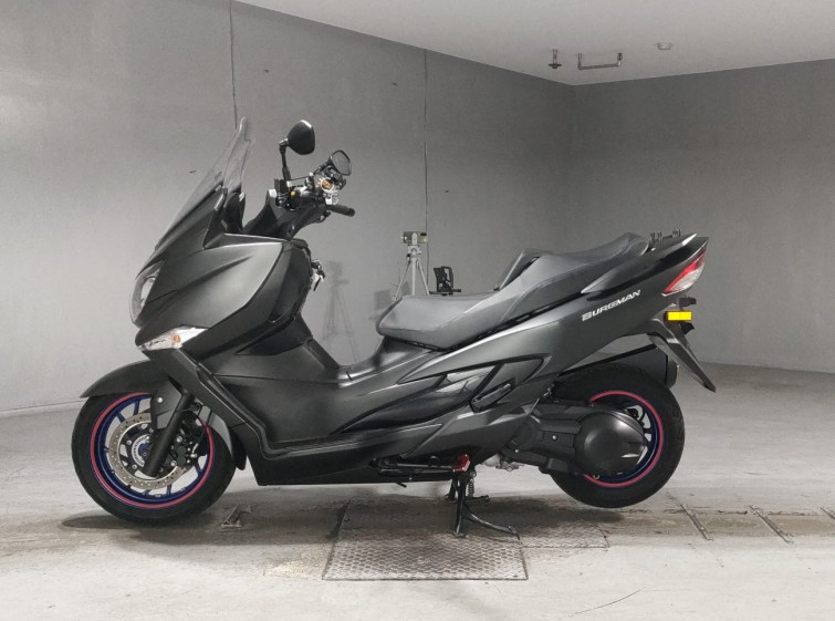Мотоцикл Suzuki BURGMAN400 с пробегом 13278 km