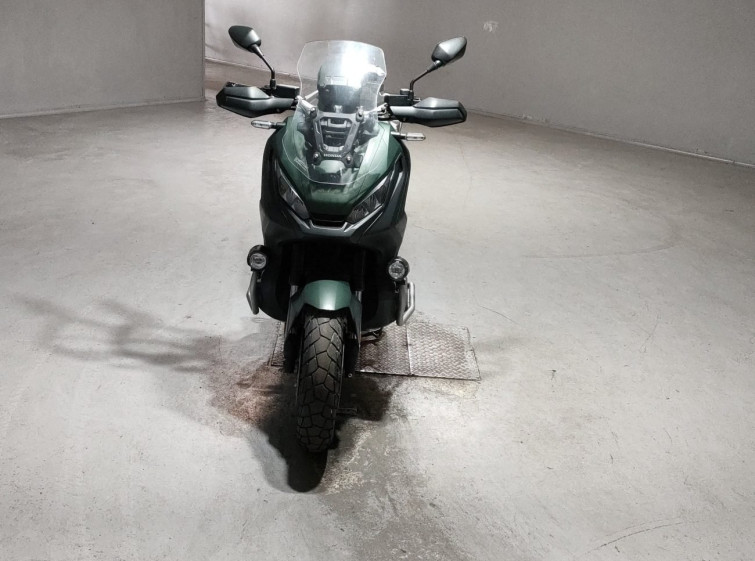 Мотоцикл Honda X-ADV750 с пробегом 6847 km