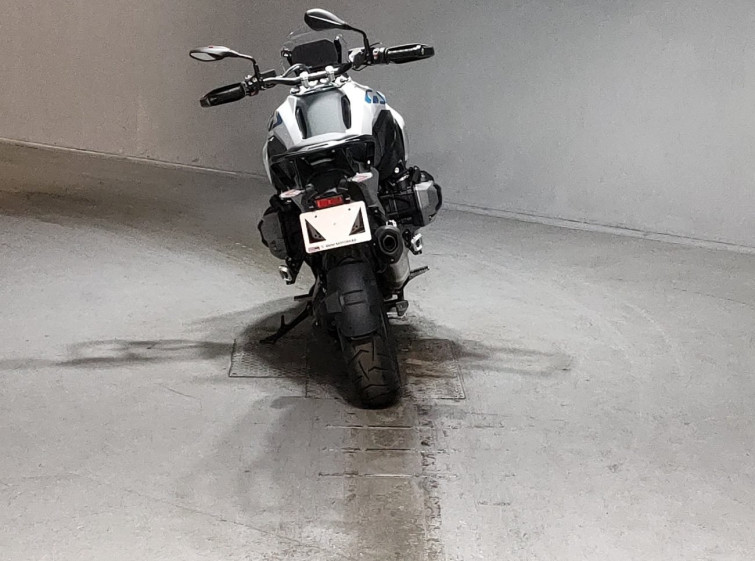 Мотоцикл BMW r1300gs с пробегом 690 km
