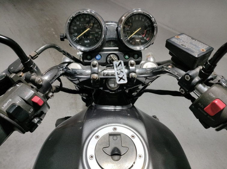 Мотоцикл Kawasaki ZRX400 с пробегом 61783 km