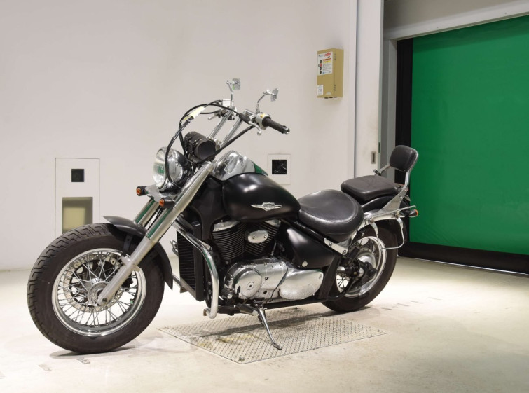 Мотоцикл Suzuki INTRUDER 400 CLASSIC с пробегом 32796 km