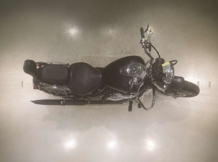 Мотоцикл Suzuki INTRUDER 400 CLASSIC с пробегом 32796 km