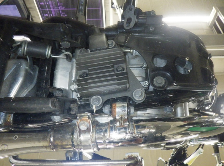 Мотоцикл Yamaha SR400 с пробегом 2553 km