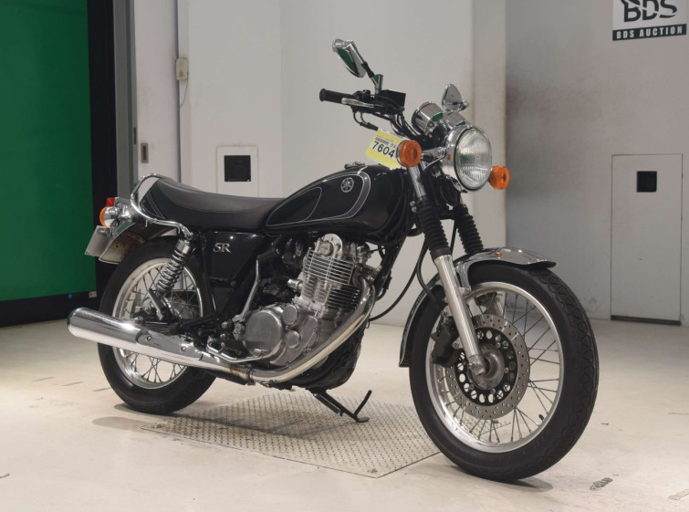 Мотоцикл Yamaha SR400 с пробегом 2553 km