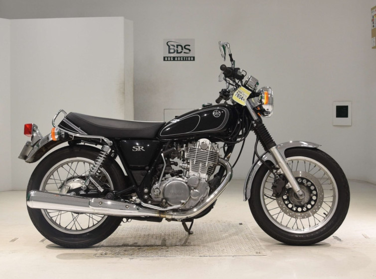 Мотоцикл Yamaha SR400 с пробегом 2553 km