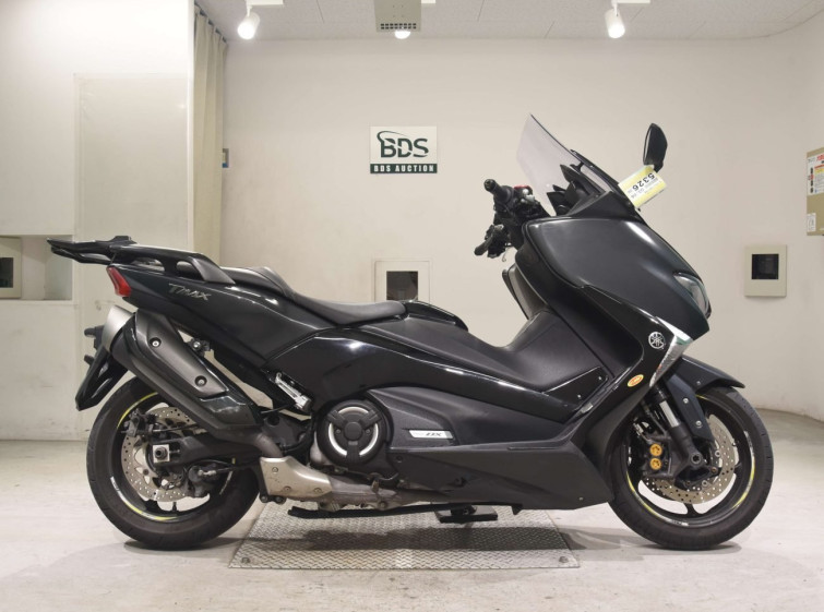 Мотоцикл Yamaha T-MAX530DX с пробегом 43904 km