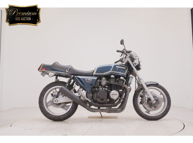 Мотоцикл Kawasaki ZEPHYR750 з пробігом 29559 km