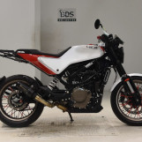 Мотоцикл Husqvarna VITPILEN 401 з пробігом 2658 km