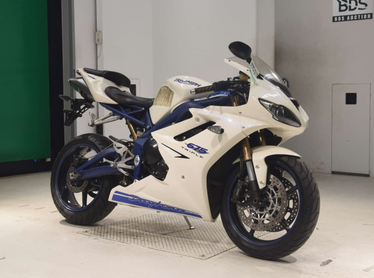 Мотоцикл Triumph DAYTONA 675 с пробегом 33358 km