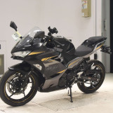 Мотоцикл Kawasaki NINJA400 з пробігом 14257 km