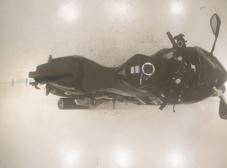 Мотоцикл Kawasaki NINJA400 з пробігом 14257 km