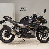 Мотоцикл Kawasaki NINJA400 з пробігом 14257 km