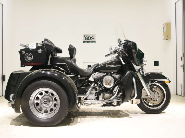 Мотоцикл HD FLHTC1340 TRIKE з пробігом 22524 km