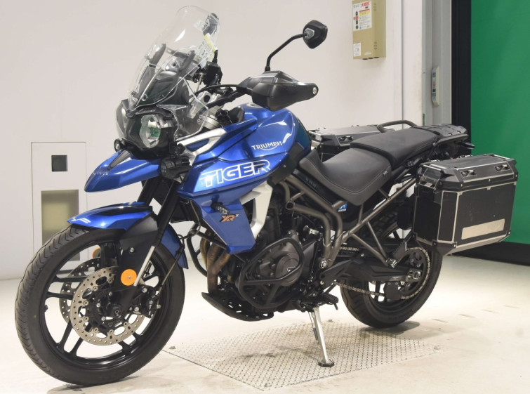 Мотоцикл Triumph tiger 800 xrx с пробегом 14245 km