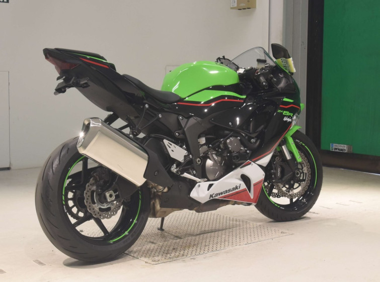 Мотоцикл Kawasaki ZX-6RA с пробегом 2484 km