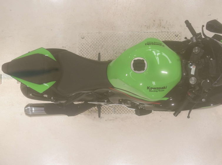 Мотоцикл Kawasaki ZX-6RA с пробегом 2484 km
