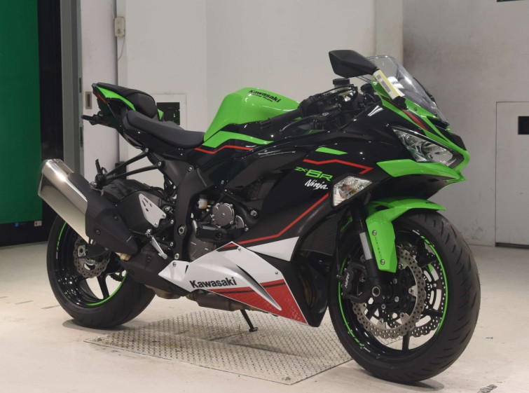 Мотоцикл Kawasaki ZX-6RA с пробегом 2484 km