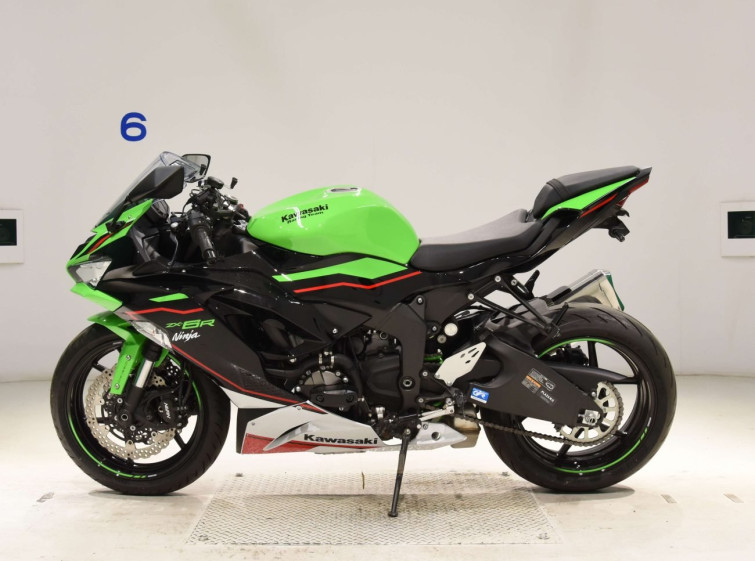 Мотоцикл Kawasaki ZX-6RA с пробегом 2484 km