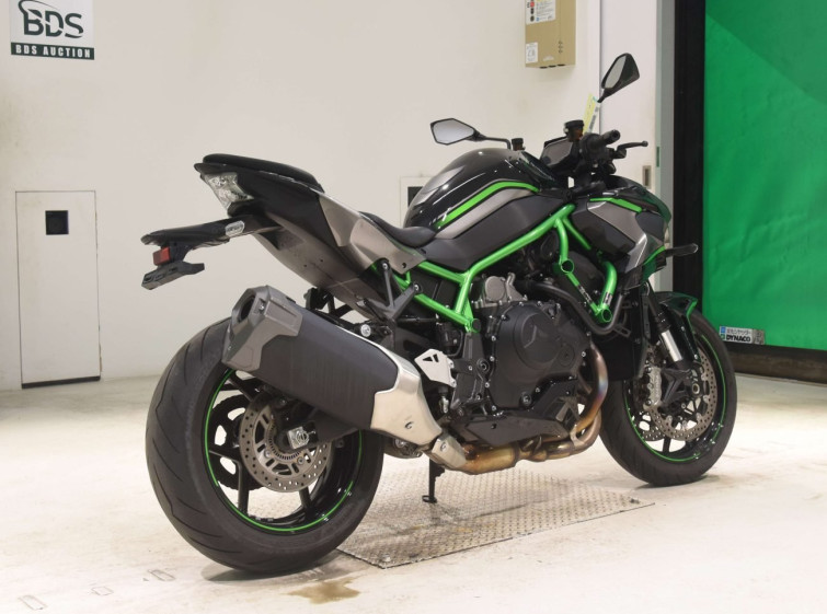 Мотоцикл Kawasaki NINJA H2 с пробегом 9406 km