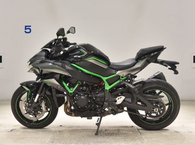 Мотоцикл Kawasaki NINJA H2 с пробегом 9406 km
