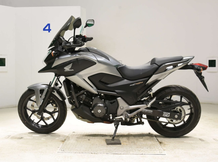 Мотоцикл Honda NC750XLD с пробегом 4271 km