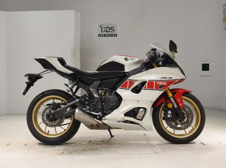 Мотоцикл Yamaha YZF-R7-2 с пробегом 865 km
