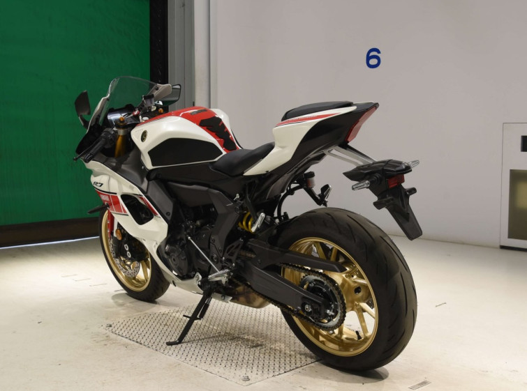 Мотоцикл Yamaha YZF-R7-2 с пробегом 865 km
