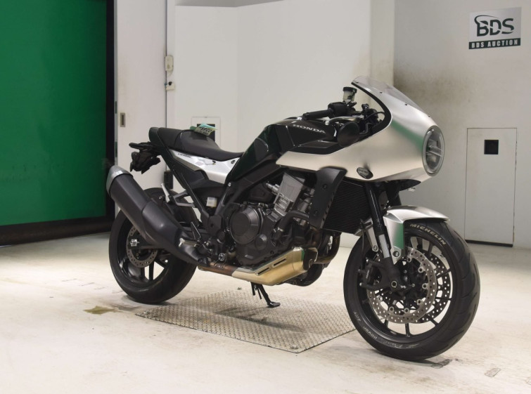 Мотоцикл Honda HAWK11 с пробегом 16026 km